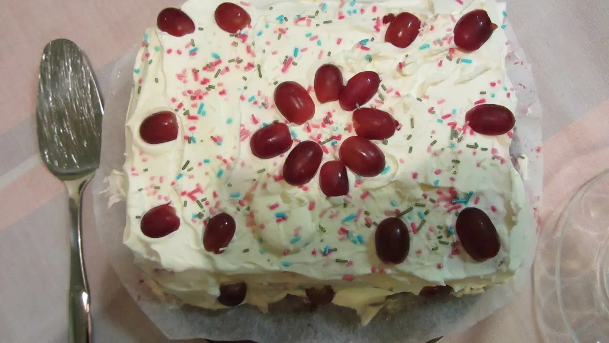 Cake Queue – cake shop in Houghton Grange, St Ives